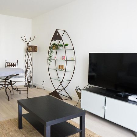 Exige Home - Charmant 2 Pieces Vue Tour Eiffel Шатийон Экстерьер фото